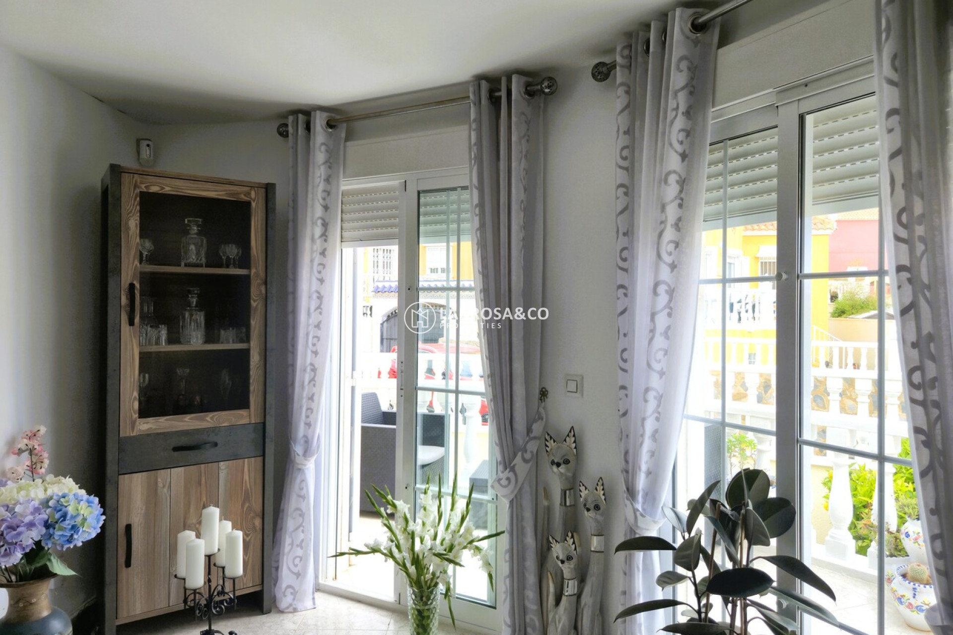 Resale - Detached House/Villa - Villamartin - Costa Blanca