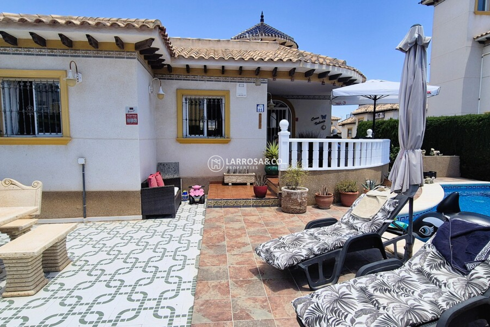 Resale - Detached House/Villa - Villamartin - Costa Blanca
