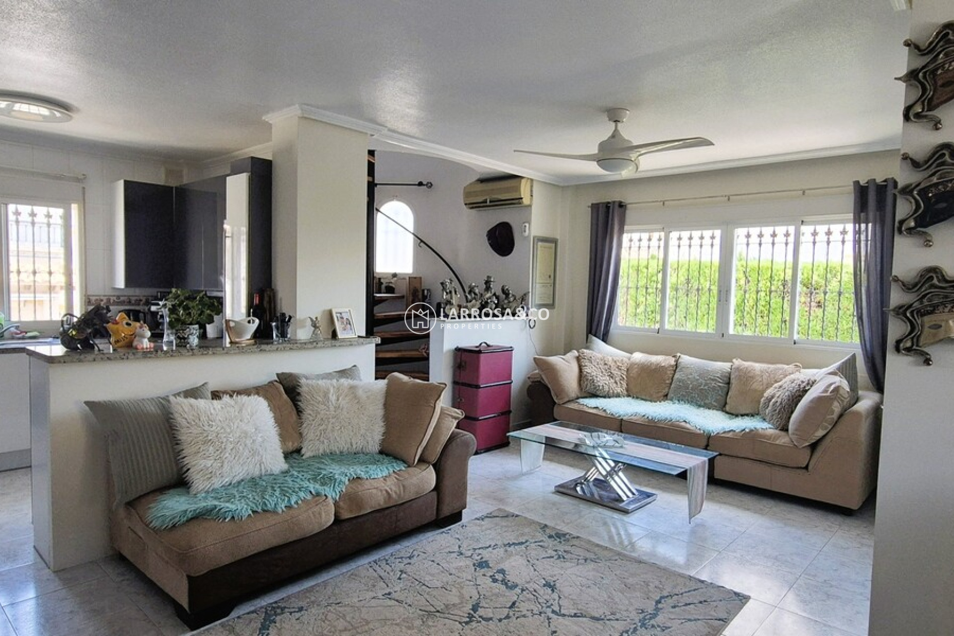 Resale - Detached House/Villa - Villamartin - Costa Blanca