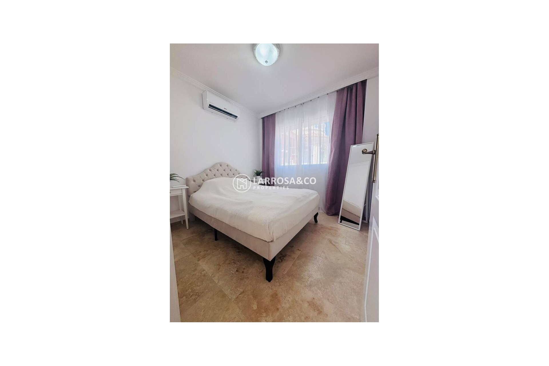 Resale - Detached House/Villa - Villamartin - Costa Blanca