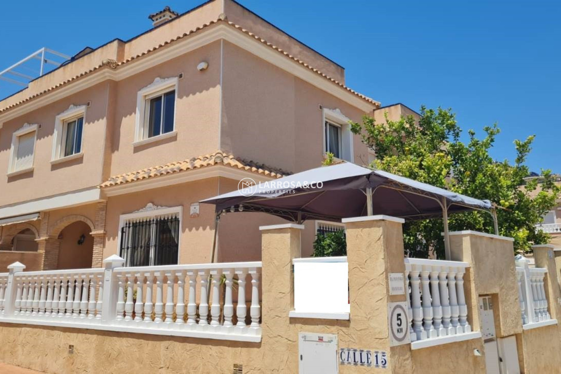 Resale - Detached House/Villa - Villamartin - Costa Blanca