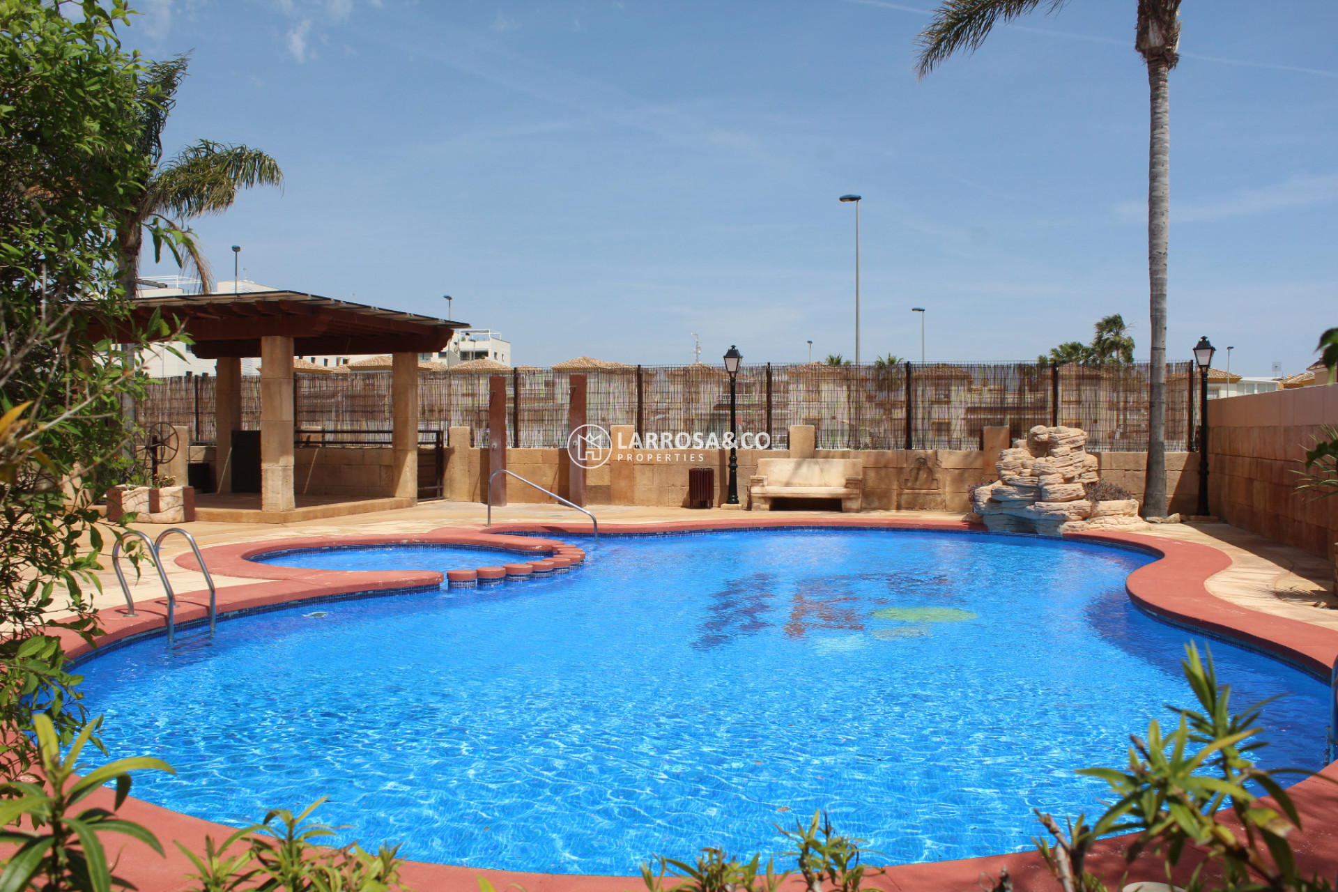 Resale - Detached House/Villa - Villamartin - Costa Blanca