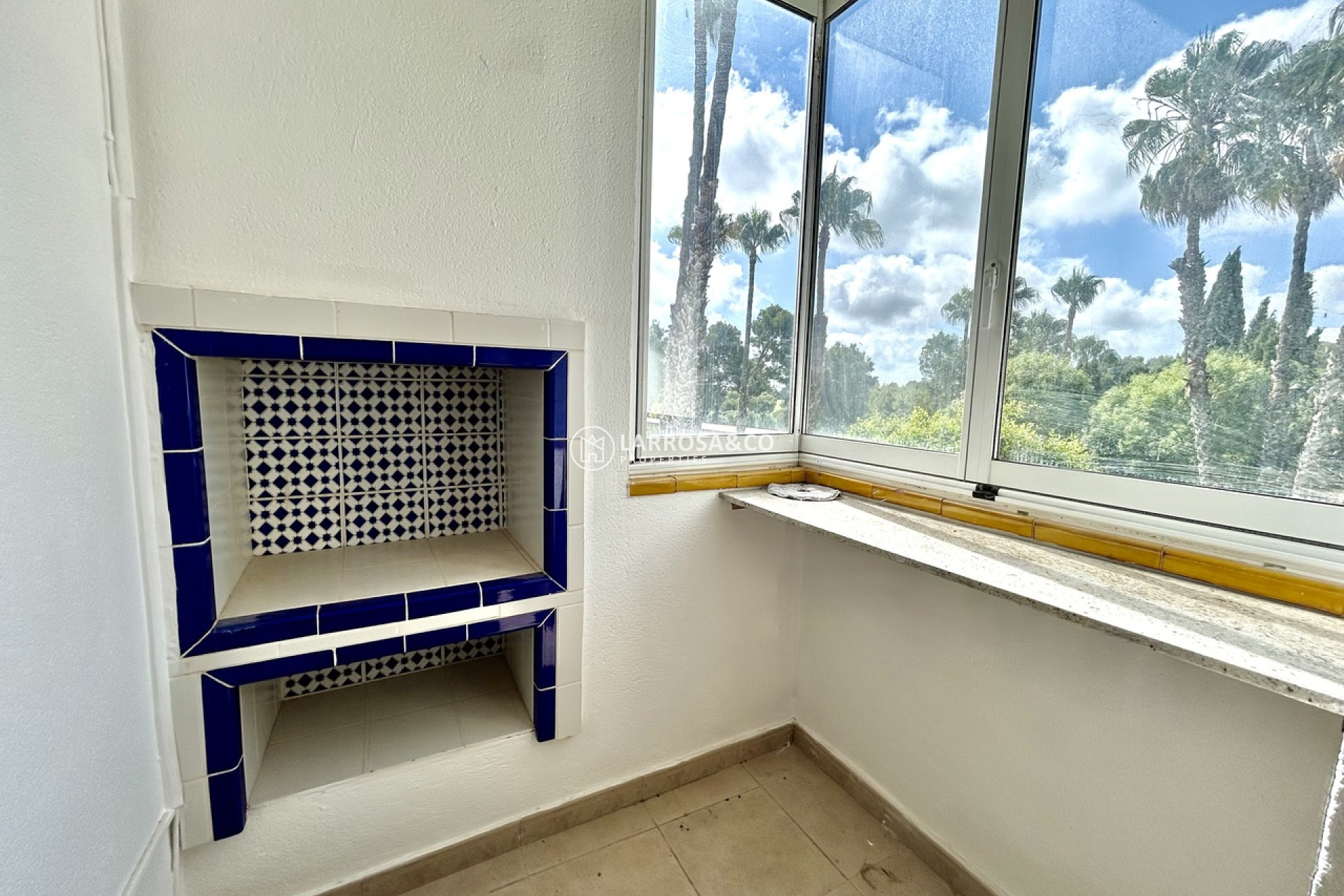 Resale - Detached House/Villa - Villamartin - Costa Blanca