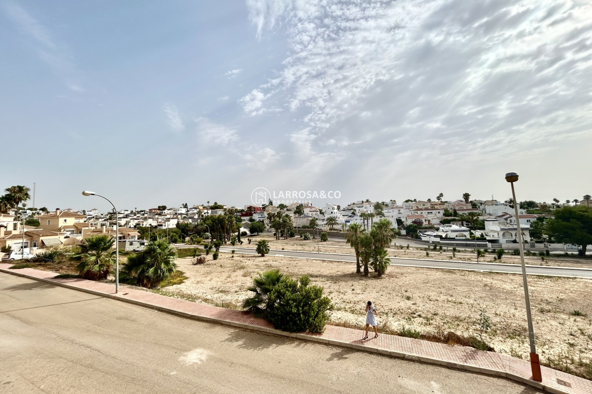 Resale - Detached House/Villa - Villamartin - Costa Blanca