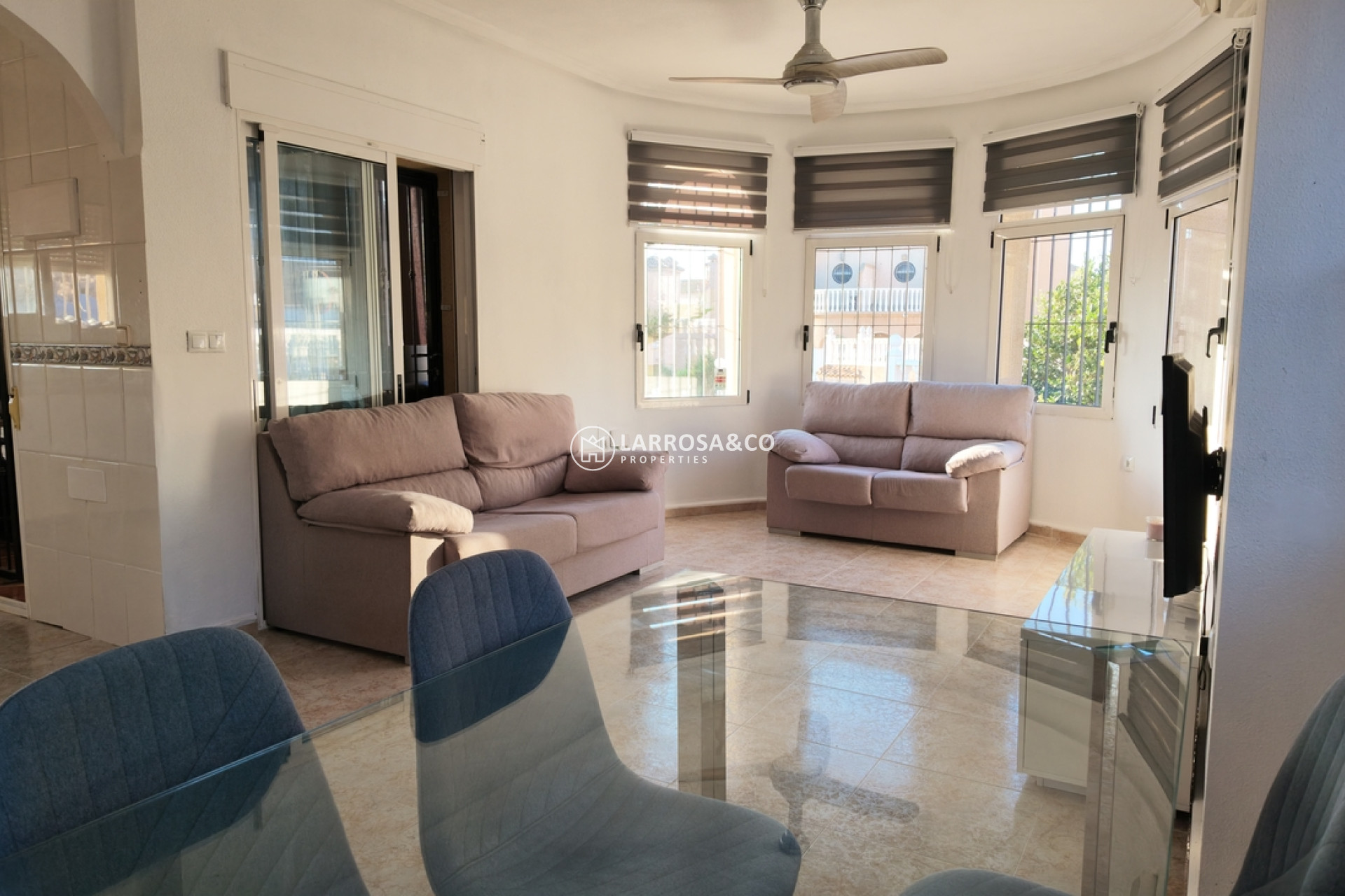 Resale - Detached House/Villa - Villamartin - Costa Blanca