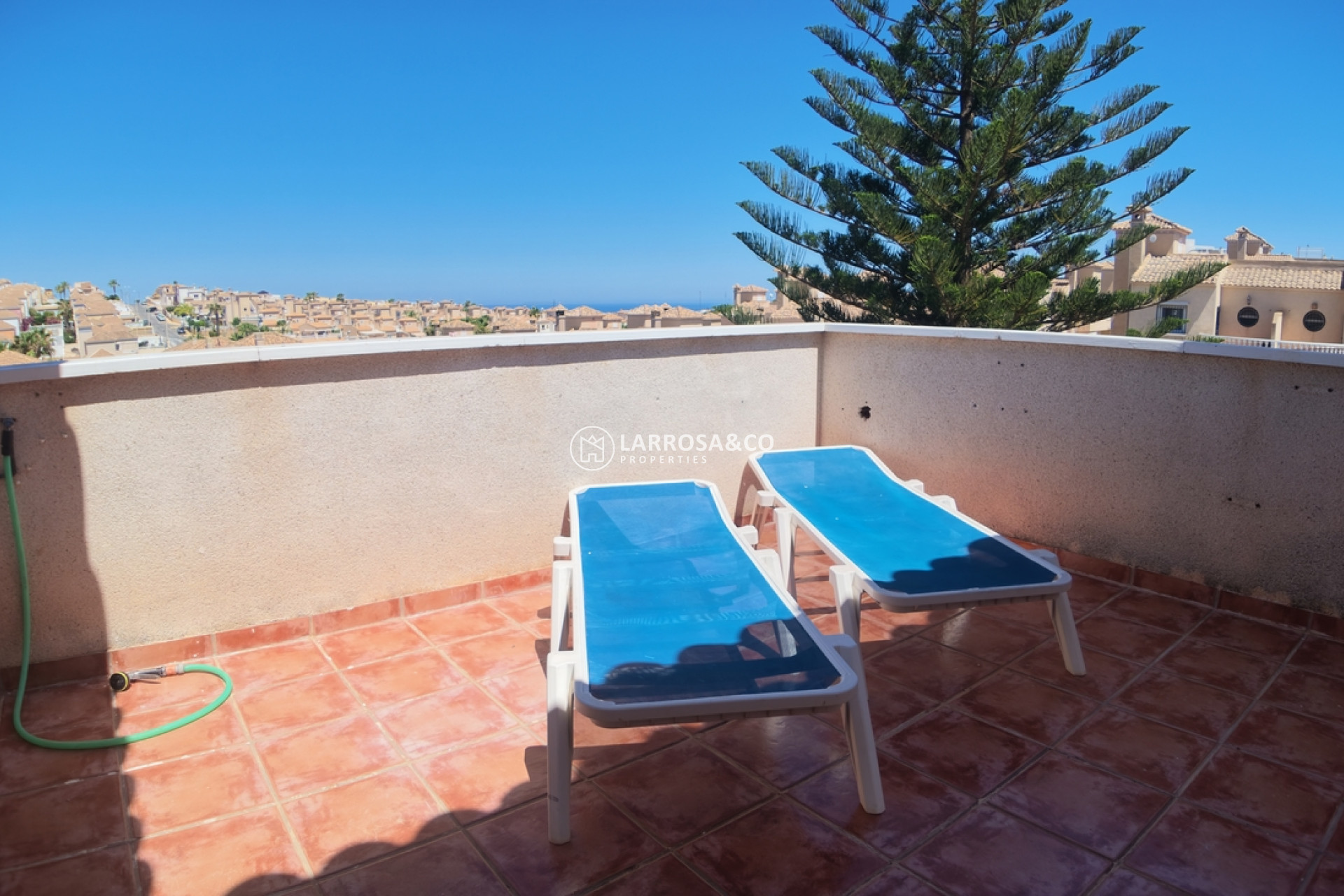 Resale - Detached House/Villa - Villamartin - Costa Blanca