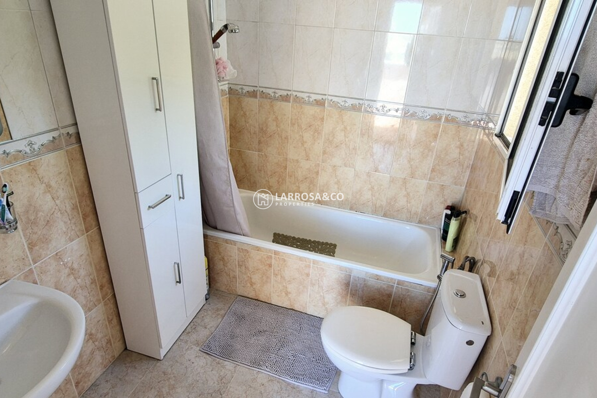 Resale - Detached House/Villa - Villamartin - Costa Blanca