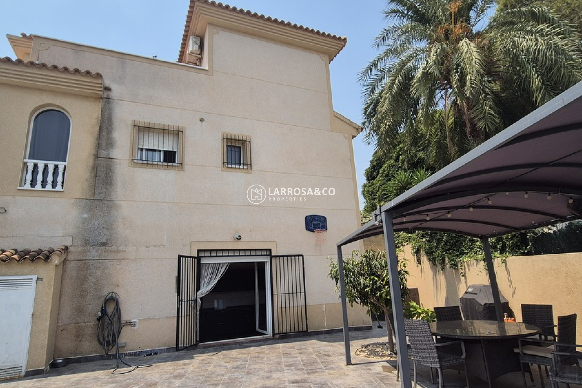 Resale - Detached House/Villa - Villamartin - Costa Blanca