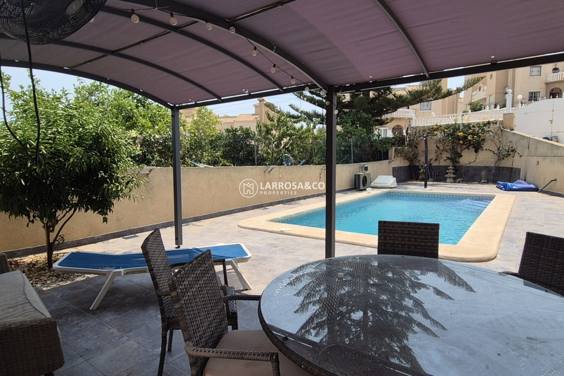 Resale - Detached House/Villa - Villamartin - Costa Blanca