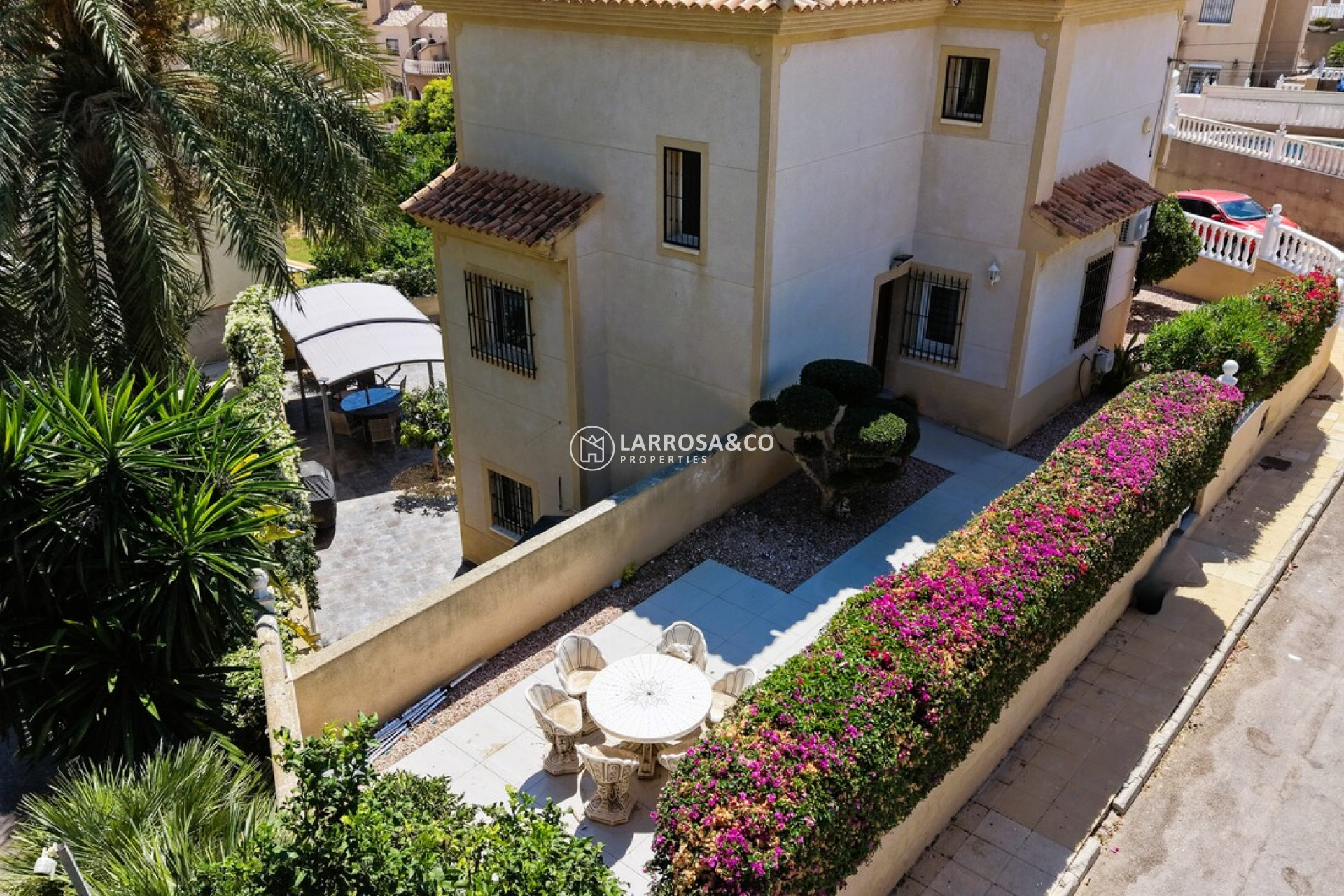 Resale - Detached House/Villa - Villamartin - Costa Blanca