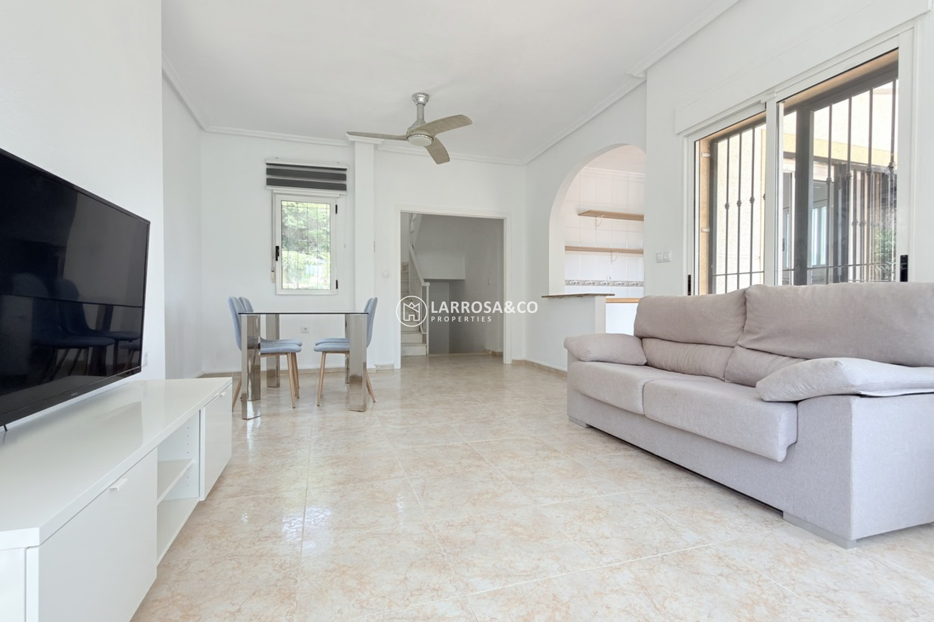 Resale - Detached House/Villa - Villamartin - Costa Blanca
