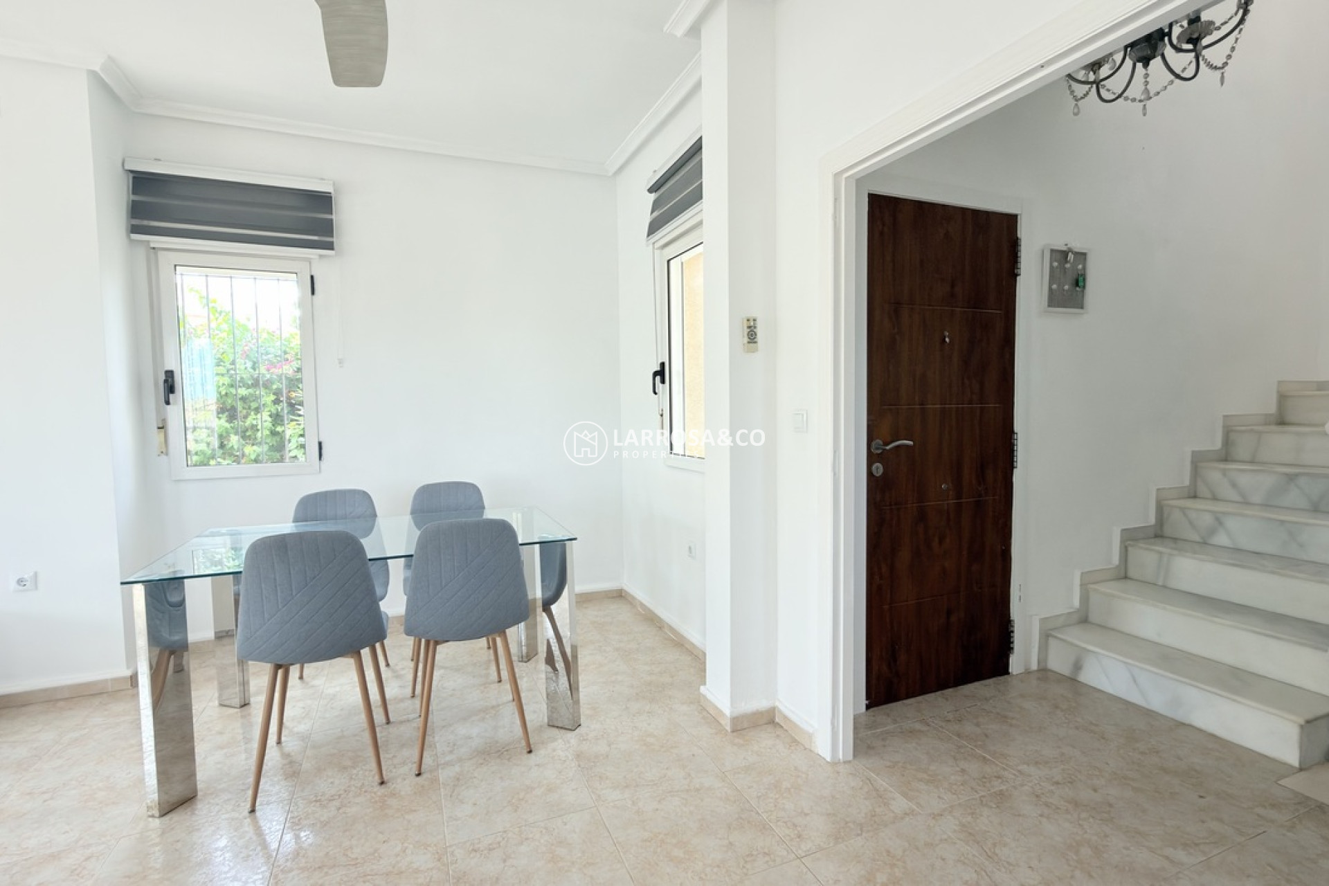 Resale - Detached House/Villa - Villamartin - Costa Blanca