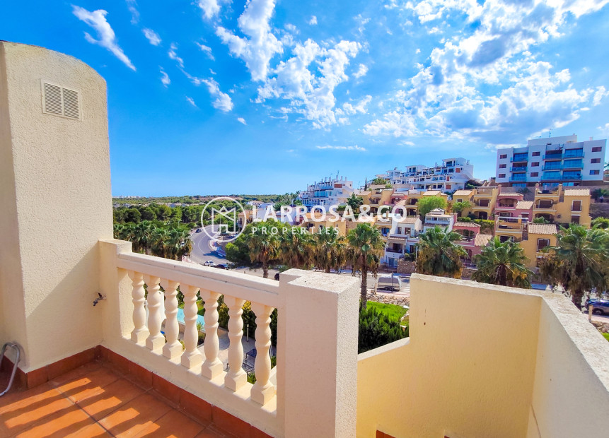 Resale - Detached House/Villa - Villamartin - Costa Blanca