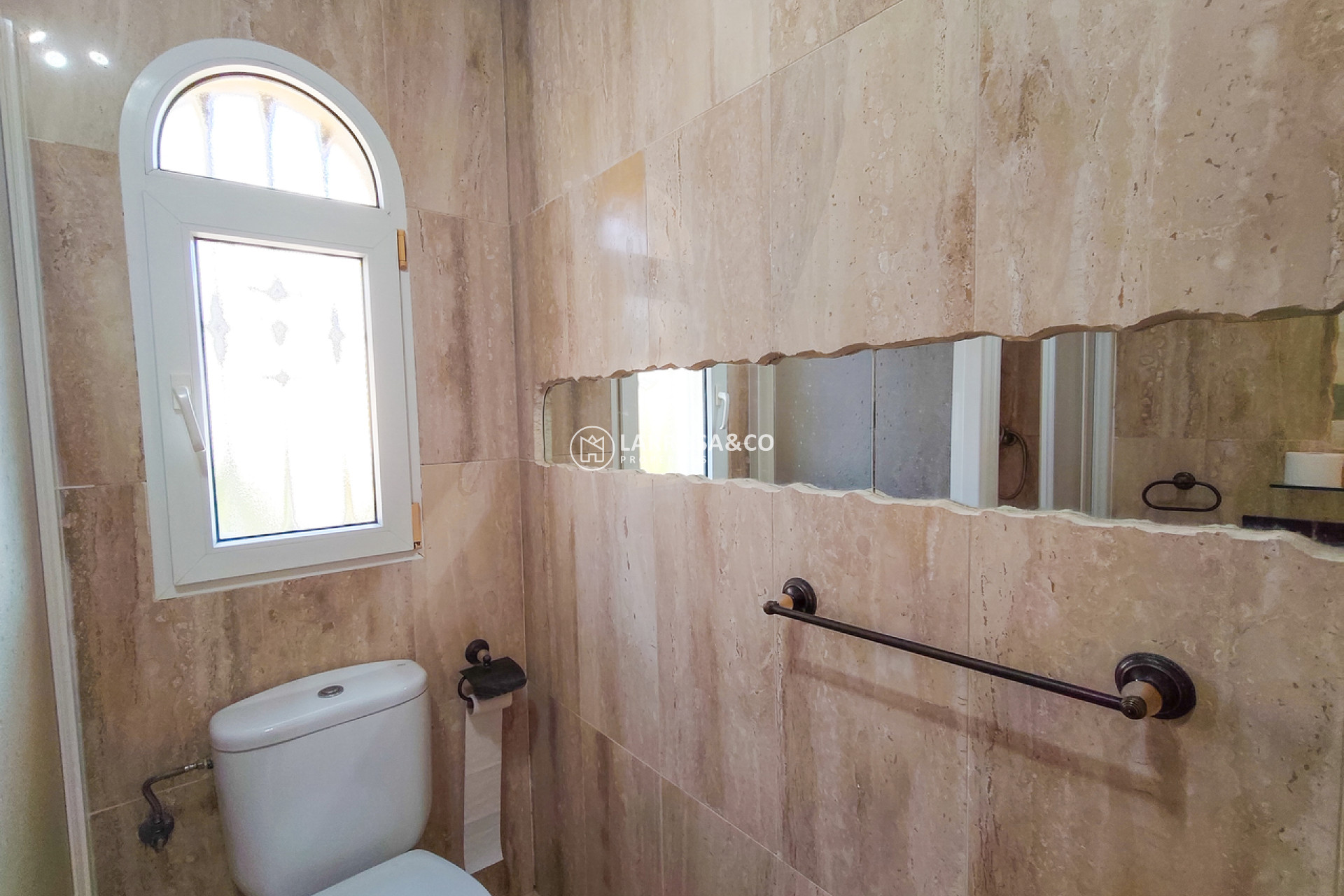 Resale - Detached House/Villa - Villamartin - Costa Blanca