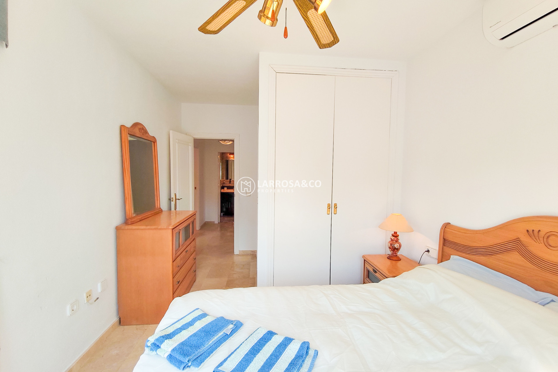 Resale - Detached House/Villa - Villamartin - Costa Blanca