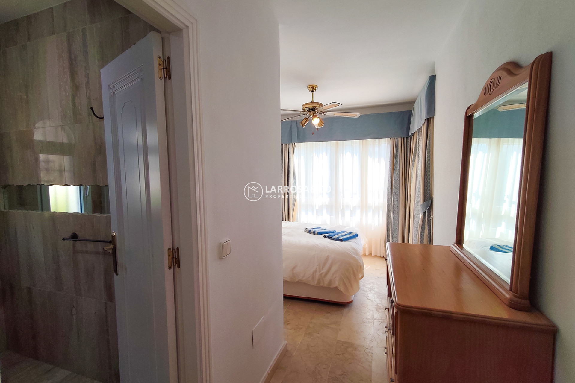 Resale - Detached House/Villa - Villamartin - Costa Blanca