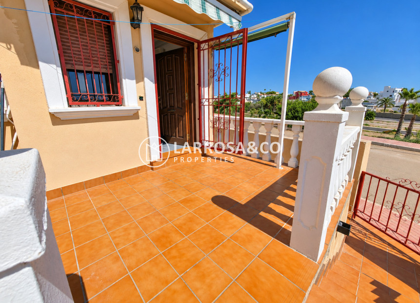 Resale - Detached House/Villa - Villamartin - Costa Blanca