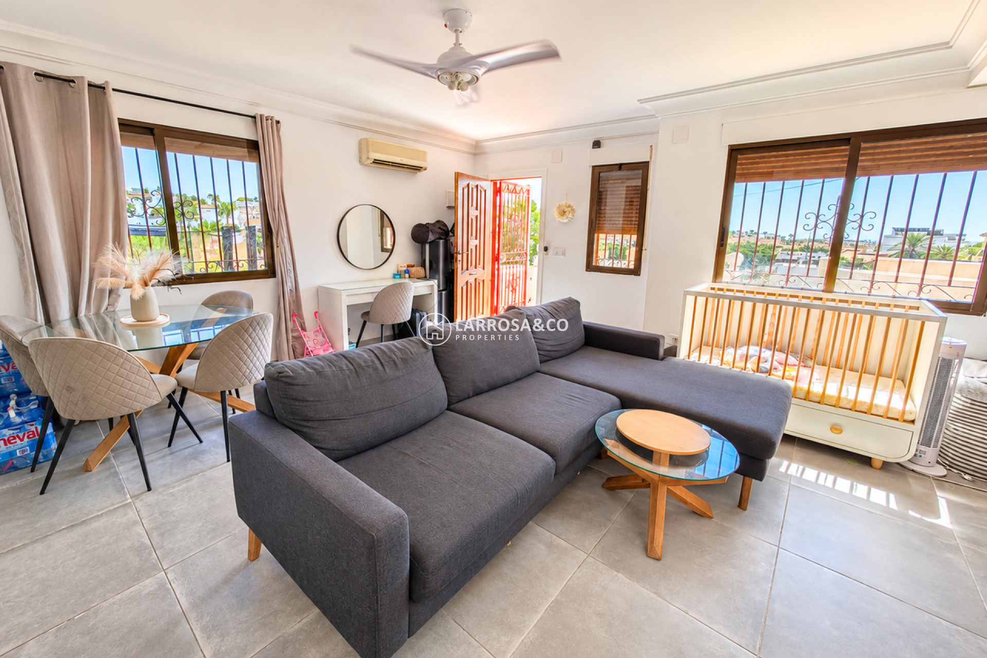 Resale - Detached House/Villa - Villamartin - Costa Blanca