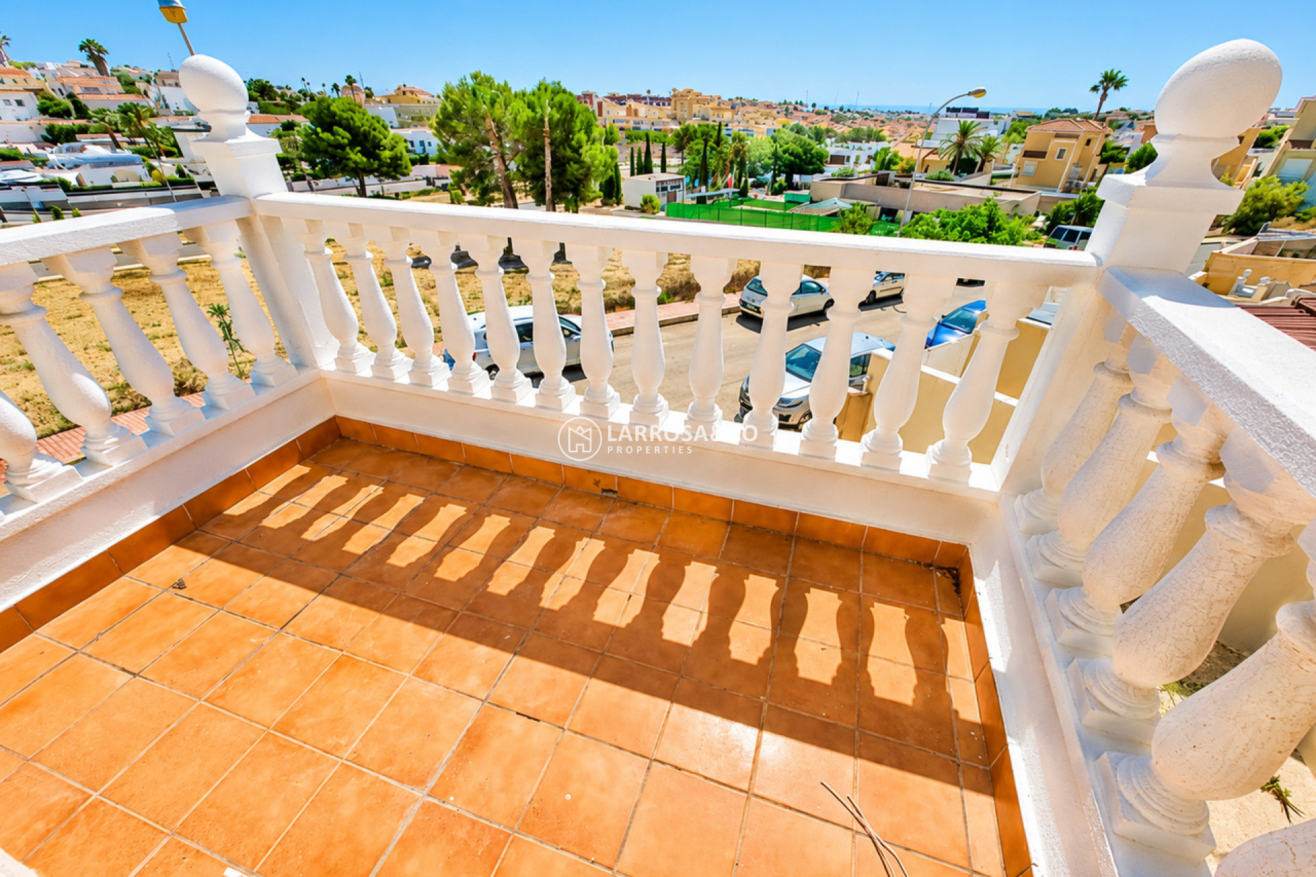Resale - Detached House/Villa - Villamartin - Costa Blanca