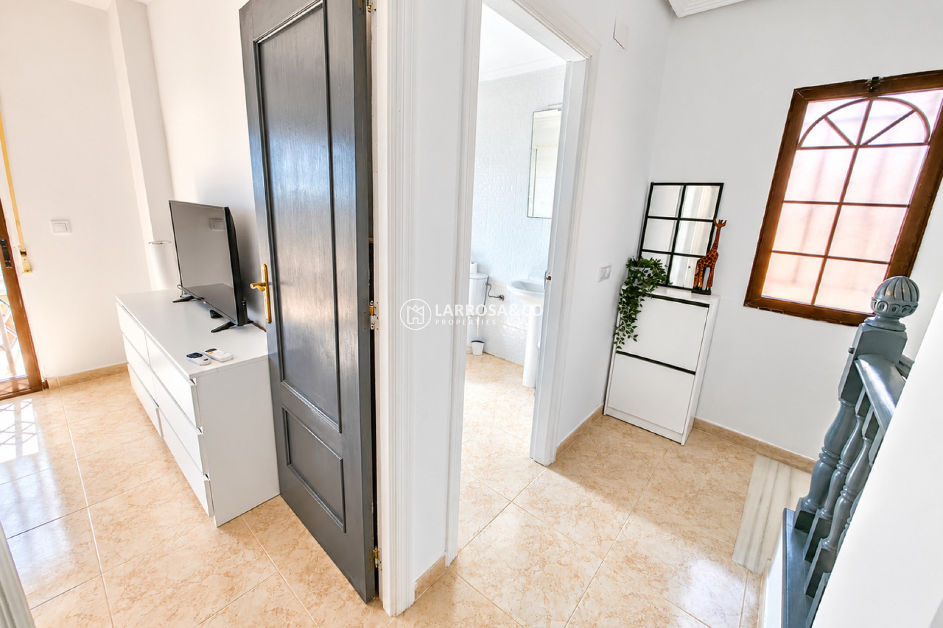 Resale - Detached House/Villa - Villamartin - Costa Blanca