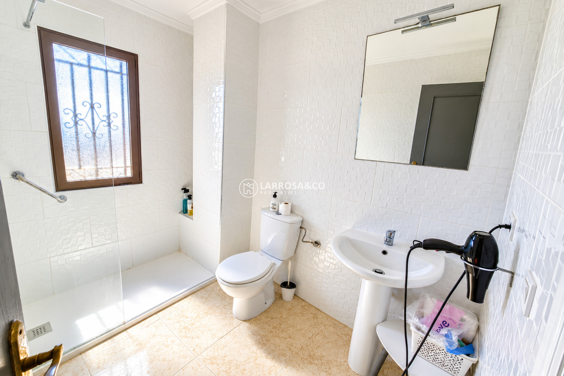 Resale - Detached House/Villa - Villamartin - Costa Blanca