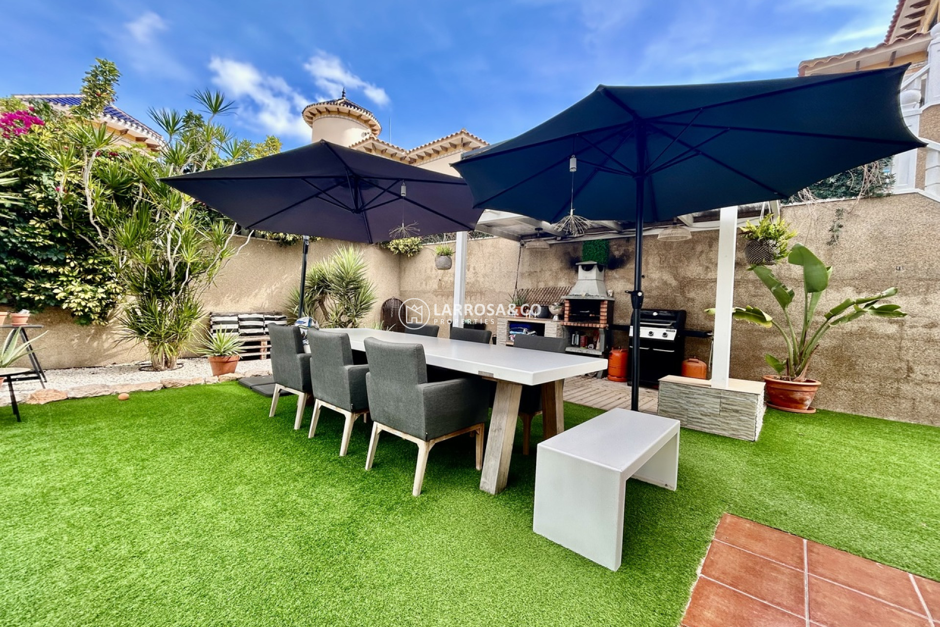 Resale - Detached House/Villa - Villamartin - Costa Blanca