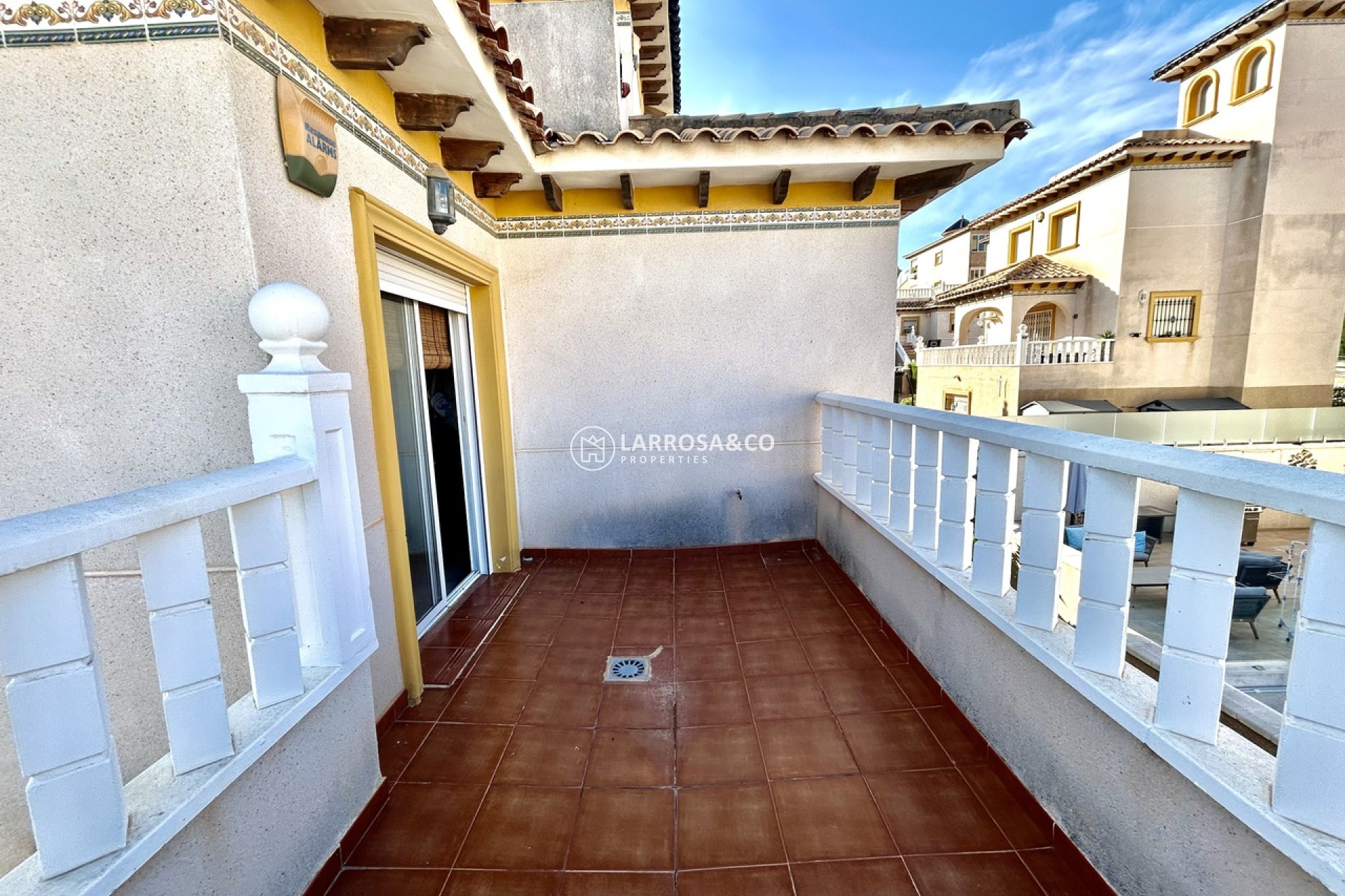 Resale - Detached House/Villa - Villamartin - Costa Blanca