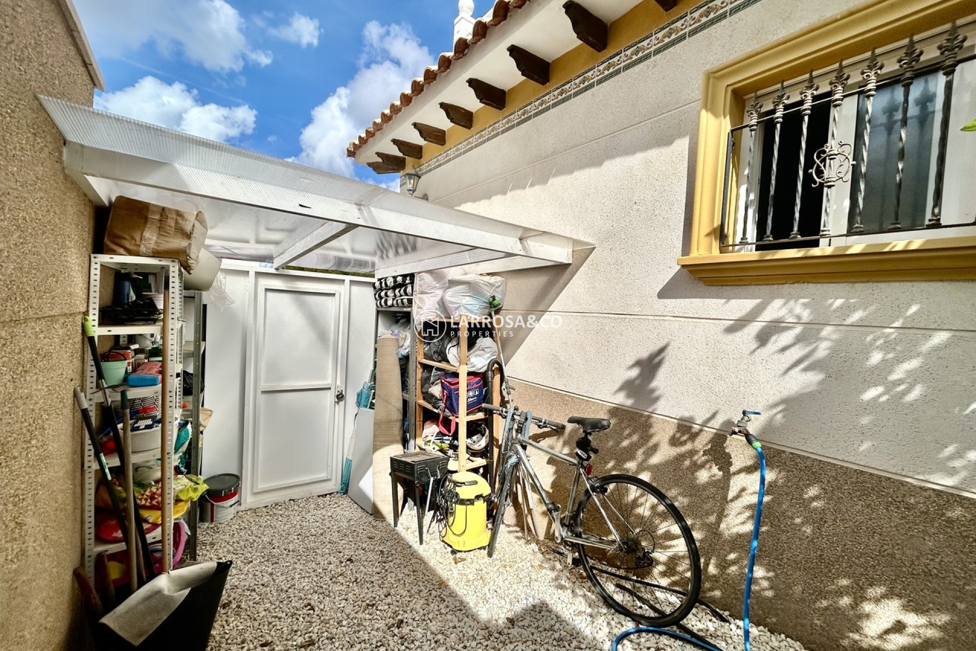 Resale - Detached House/Villa - Villamartin - Costa Blanca