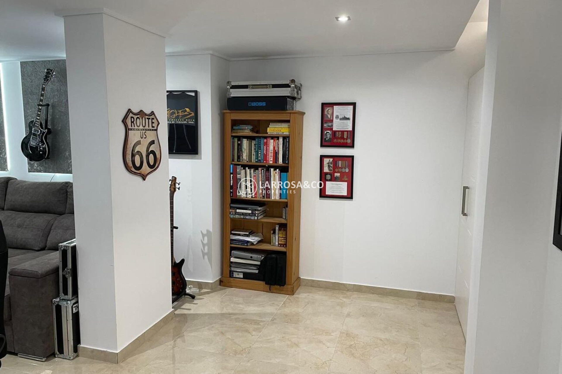Resale - Detached House/Villa - Villamartin - El Galan