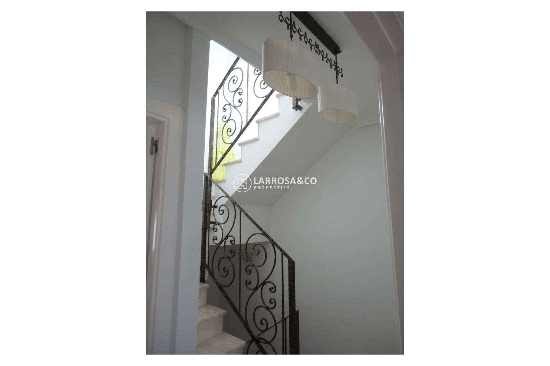 Resale - Duplex / Two-storey apartment - Orihuela costa - Villamartin 