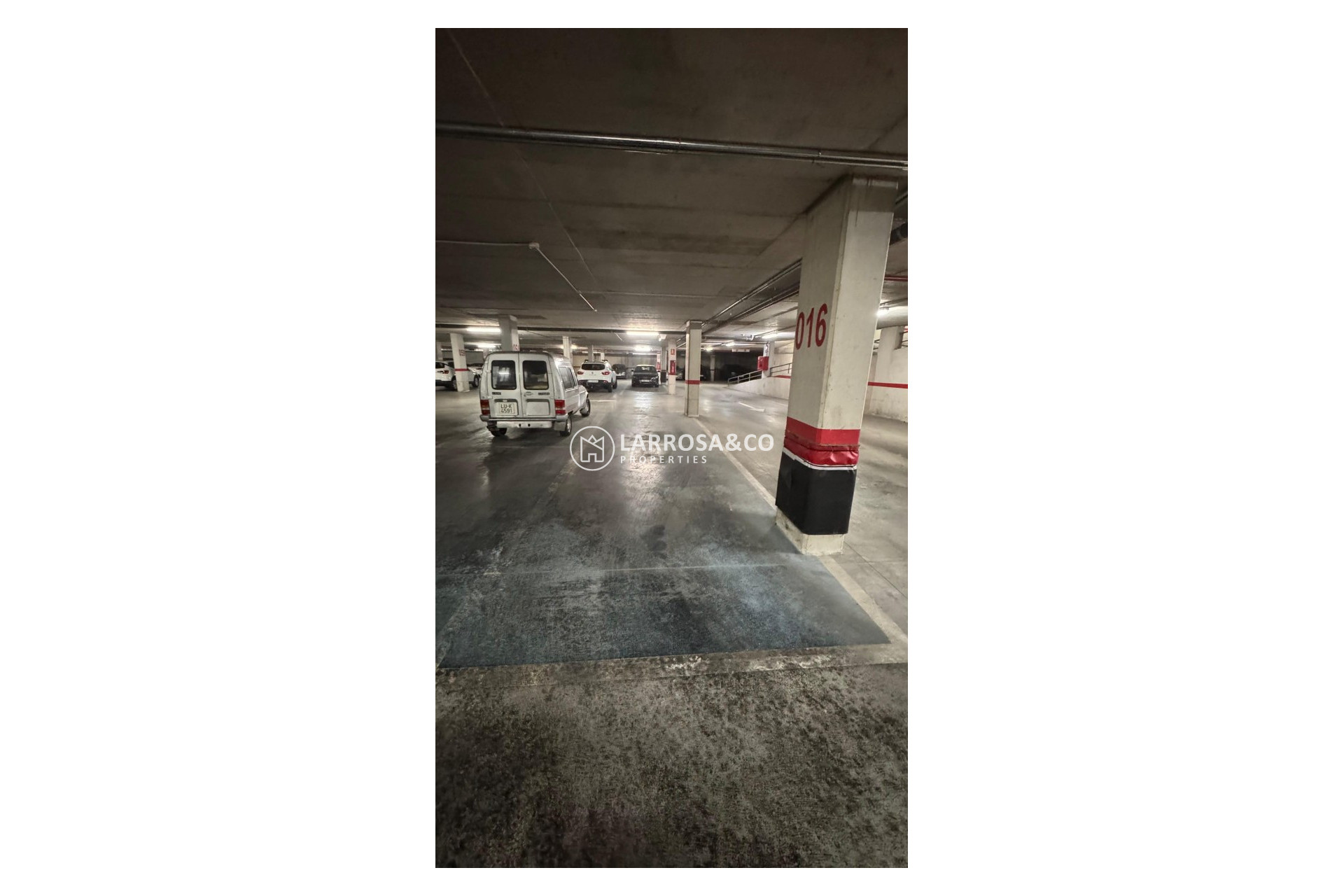 Resale - Garage - Guardamar del Segura - Cervantes