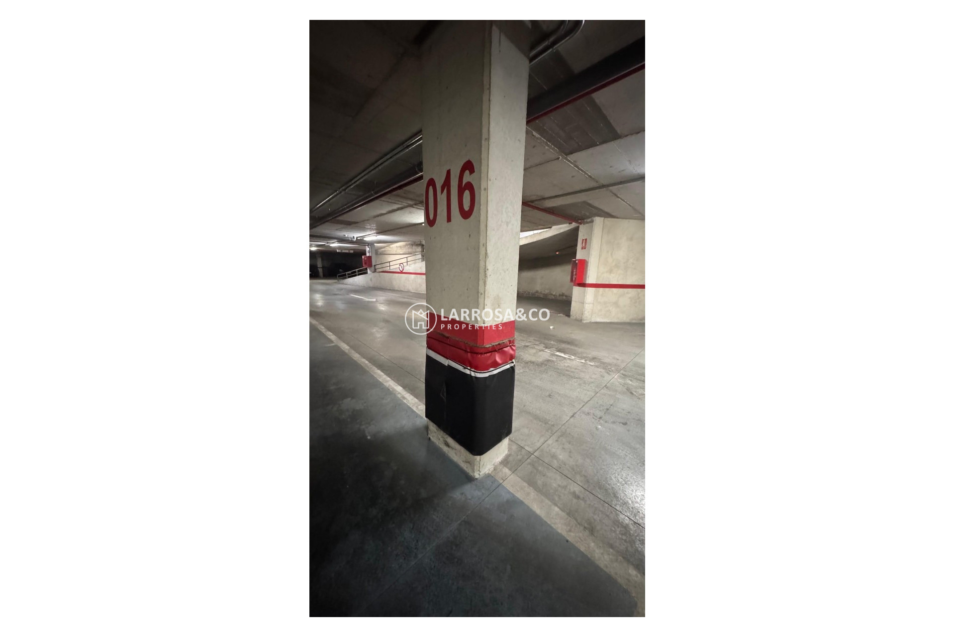 Resale - Garage - Guardamar del Segura - Cervantes