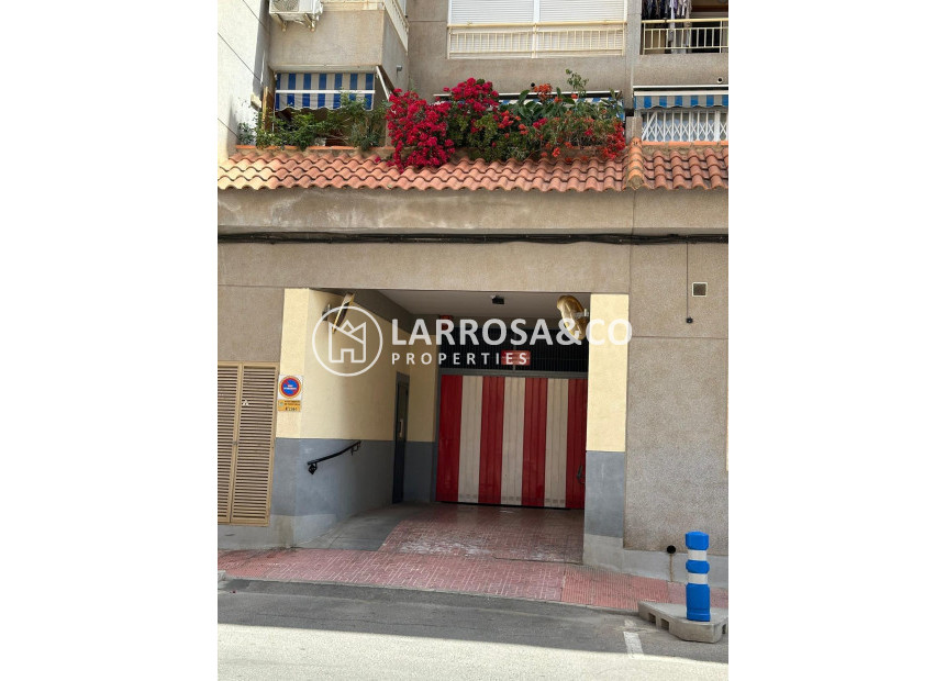 Resale - Garage - Torrevieja - Acequion