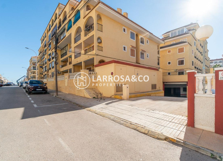 Resale - Garage - Torrevieja - La Mata