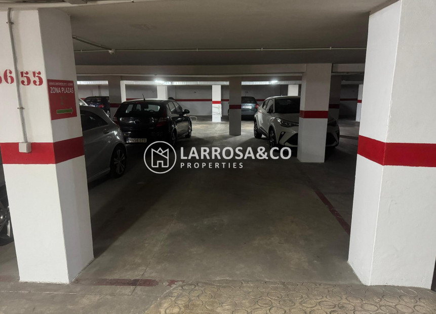 Resale - Garage - Torrevieja - Playa Acequion