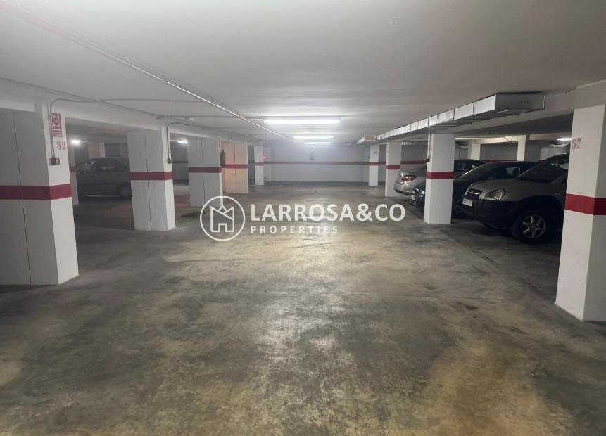 Resale - Garage - Torrevieja - Playa Acequion