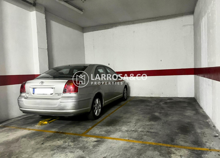 Resale - Garage - Torrevieja - Playa del cura