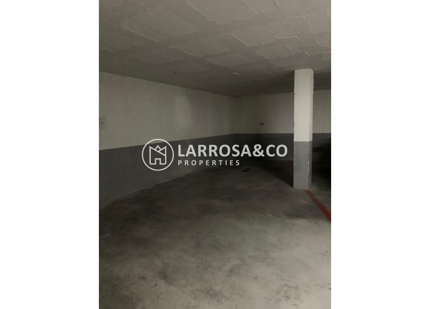 Resale - Garage - Torrevieja - Playa del cura