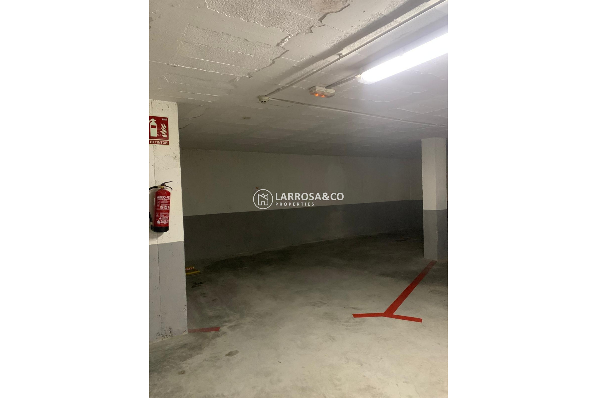 Resale - Garage - Torrevieja - Playa del cura