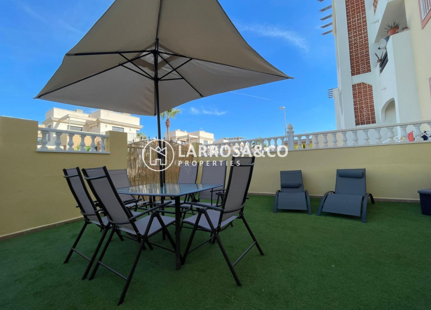 Resale - Ground floor apartment - Orihuela costa - La Zenia