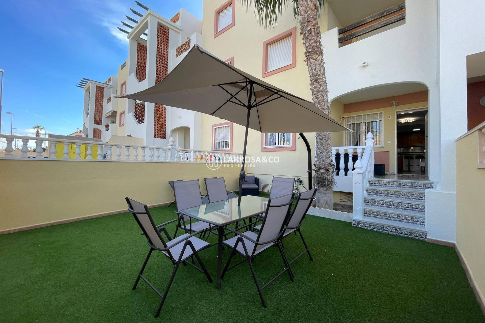 Resale - Ground floor apartment - Orihuela costa - La Zenia