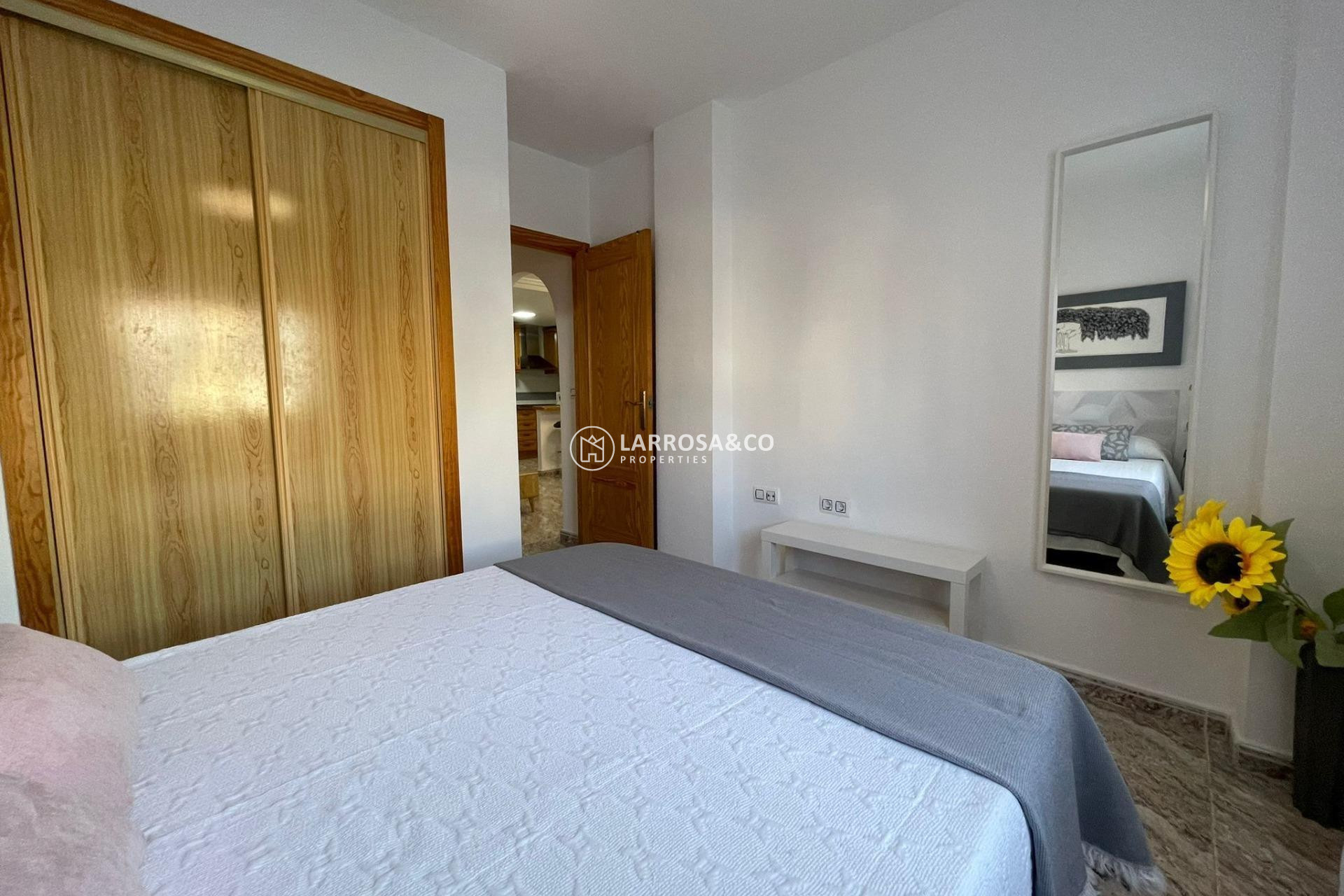 Resale - Ground floor apartment - Orihuela costa - La Zenia