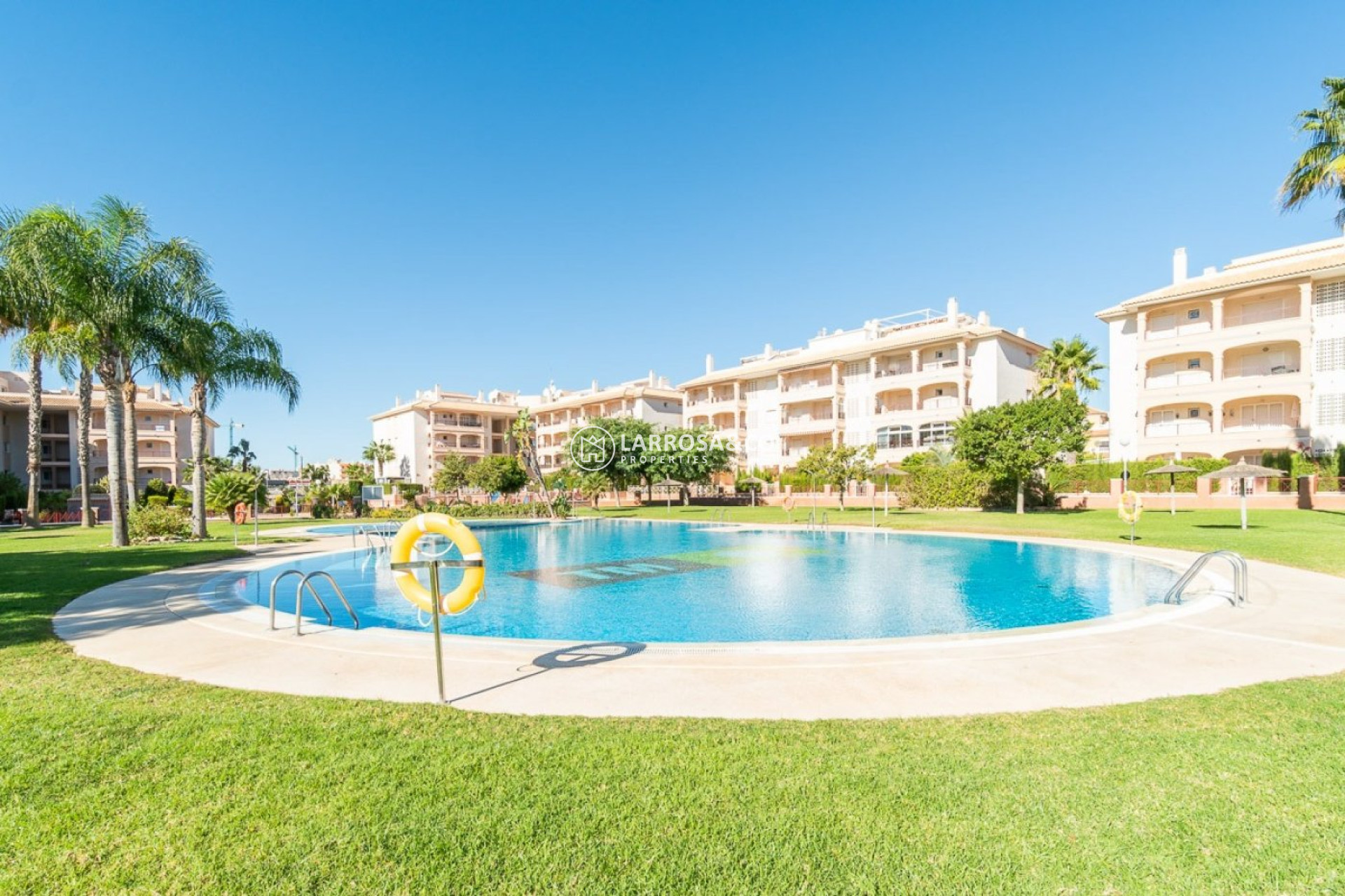 Resale - Ground floor apartment - Orihuela costa - Playa Flamenca