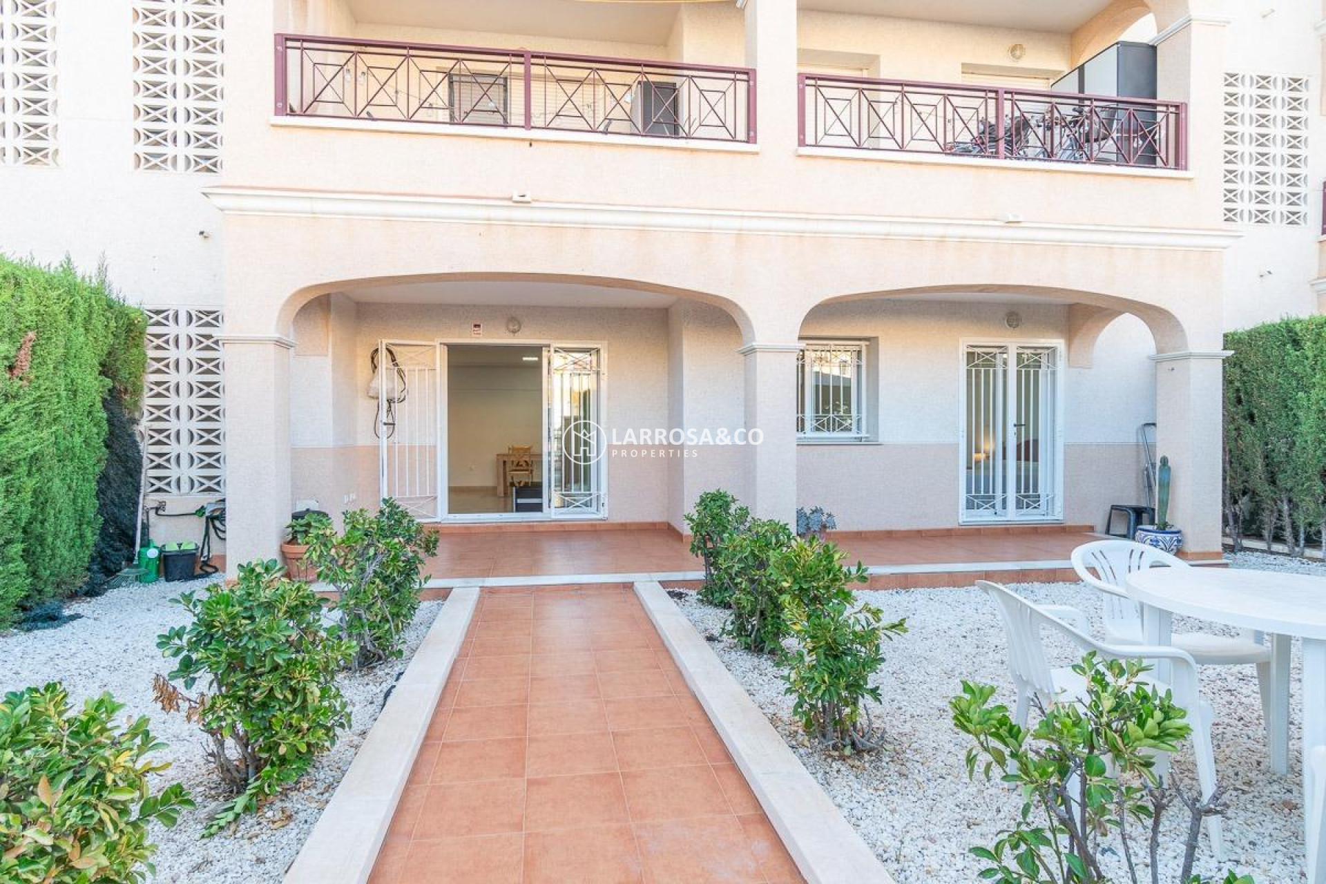 Resale - Ground floor apartment - Orihuela costa - Playa Flamenca