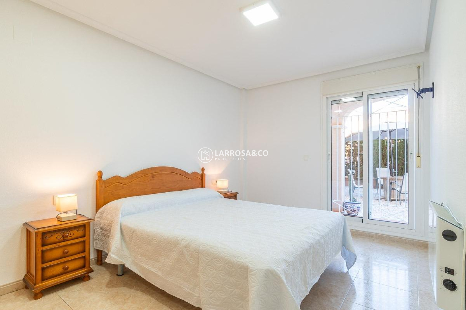 Resale - Ground floor apartment - Orihuela costa - Playa Flamenca