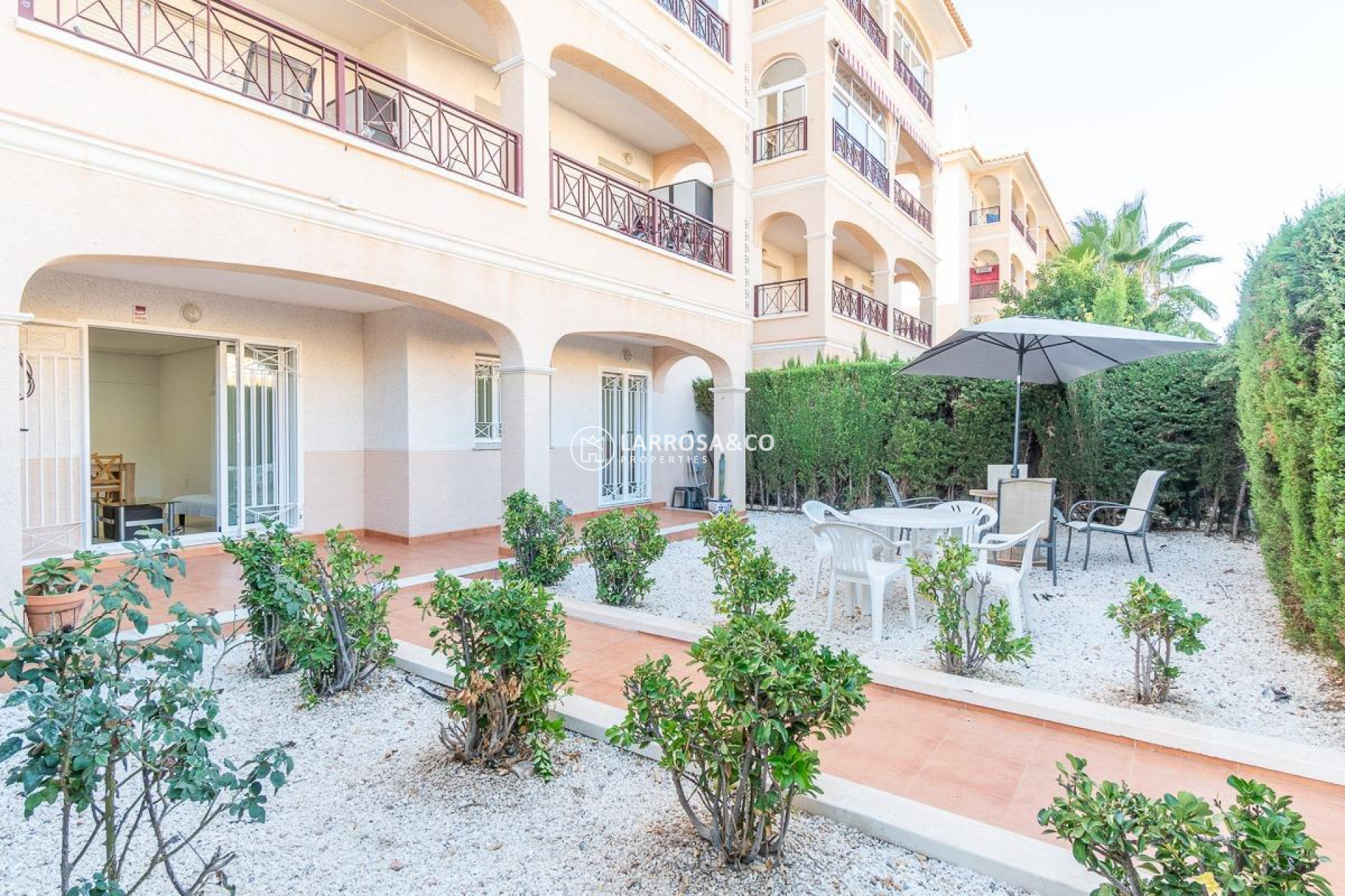 Resale - Ground floor apartment - Orihuela costa - Playa Flamenca