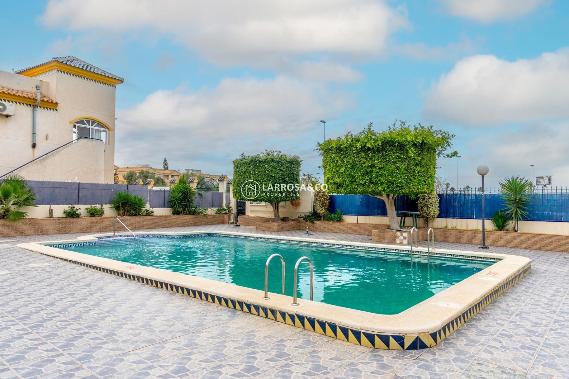 Resale - Ground floor apartment - Torrevieja - El molino