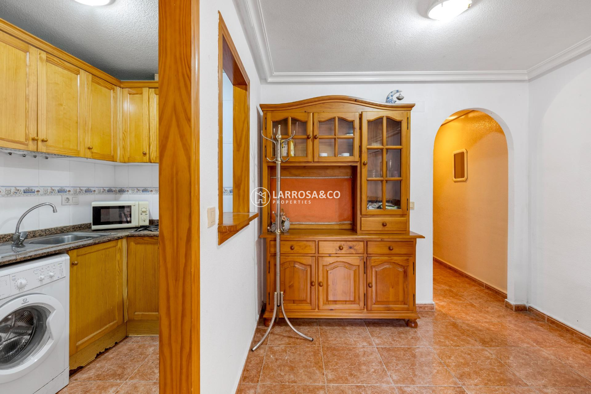 Resale - Ground floor apartment - Torrevieja - Estacion de autobuses