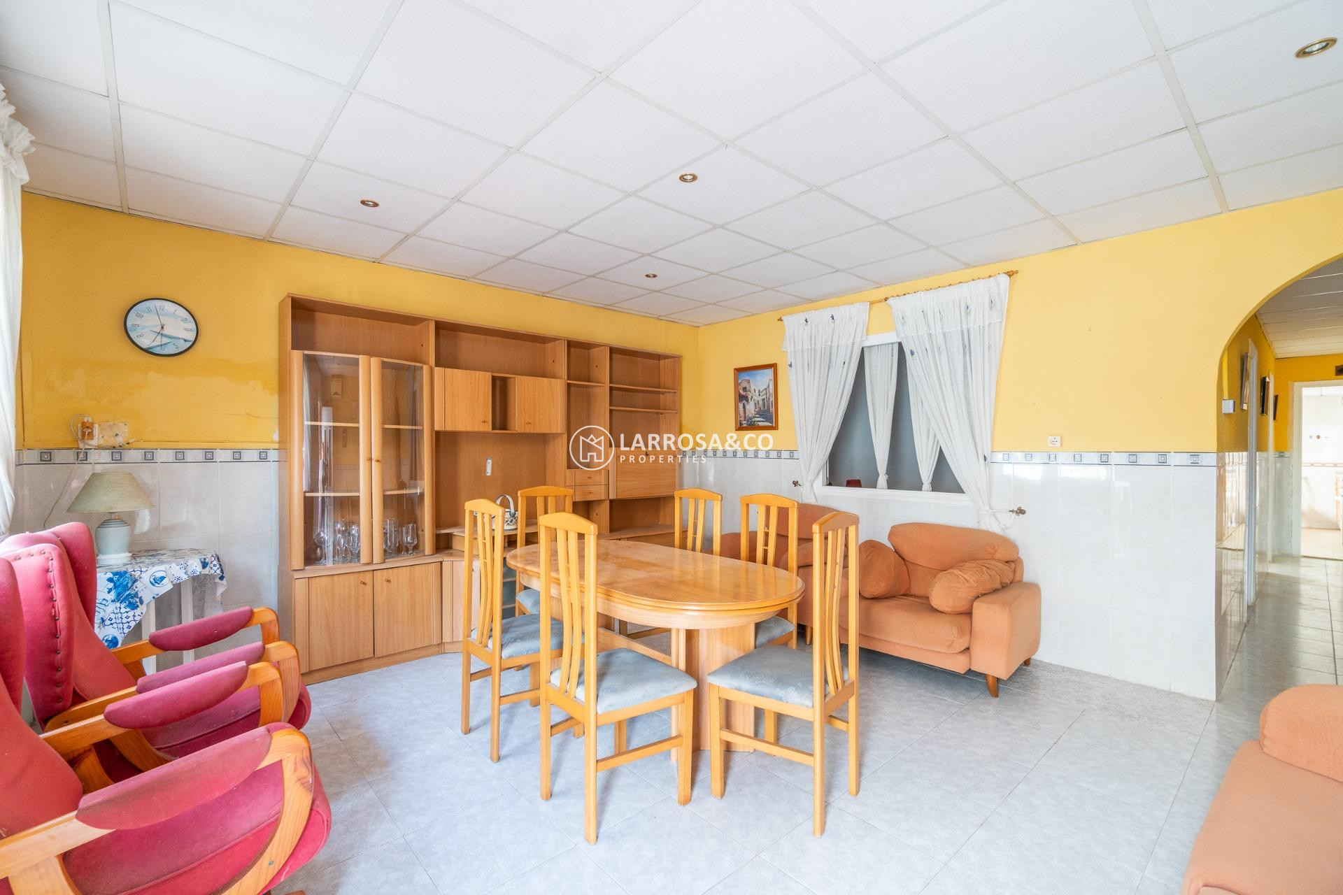 Resale - Ground floor apartment - Torrevieja - Playa de los Naufragos