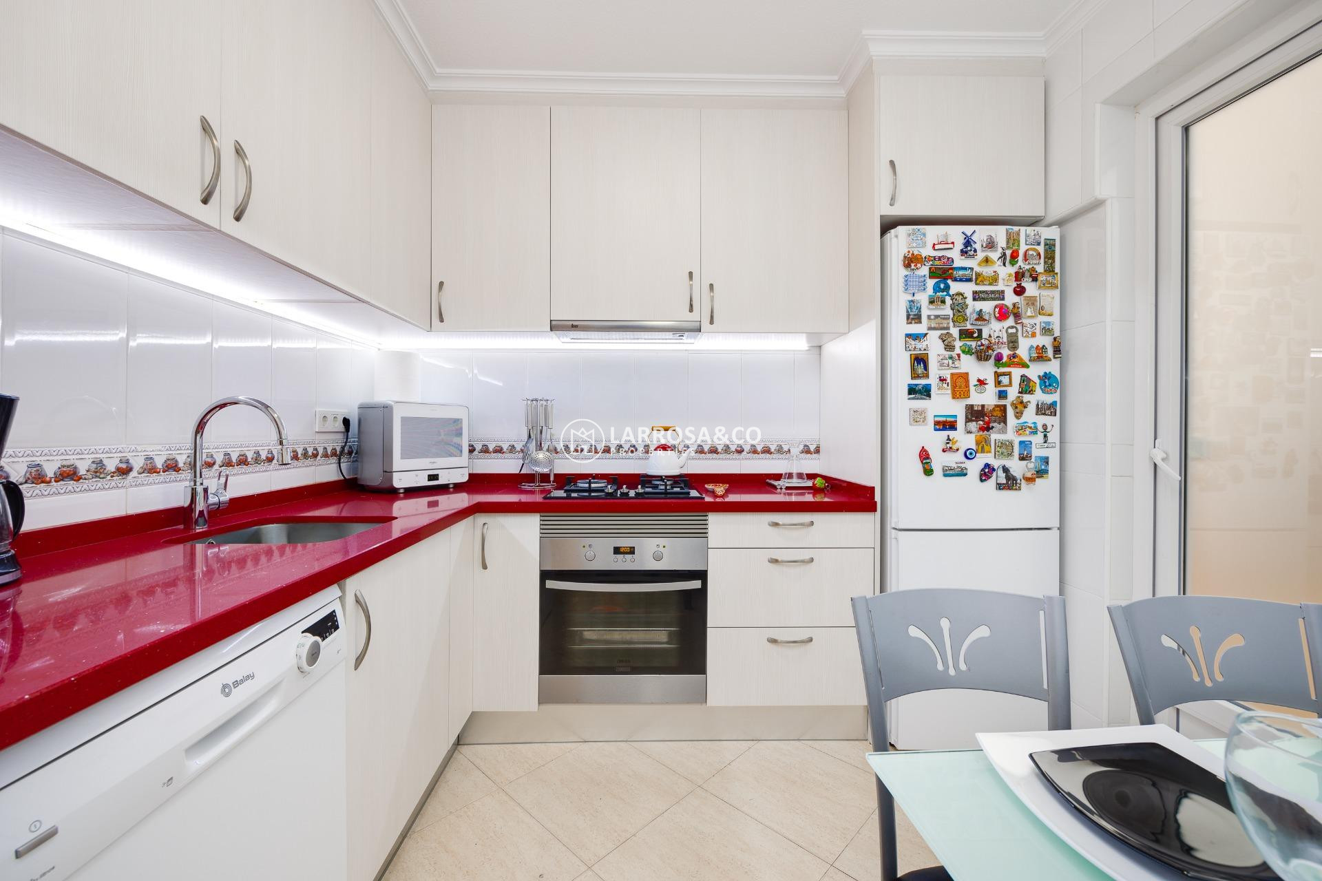 Resale - Ground floor apartment - Torrevieja - Playa del cura